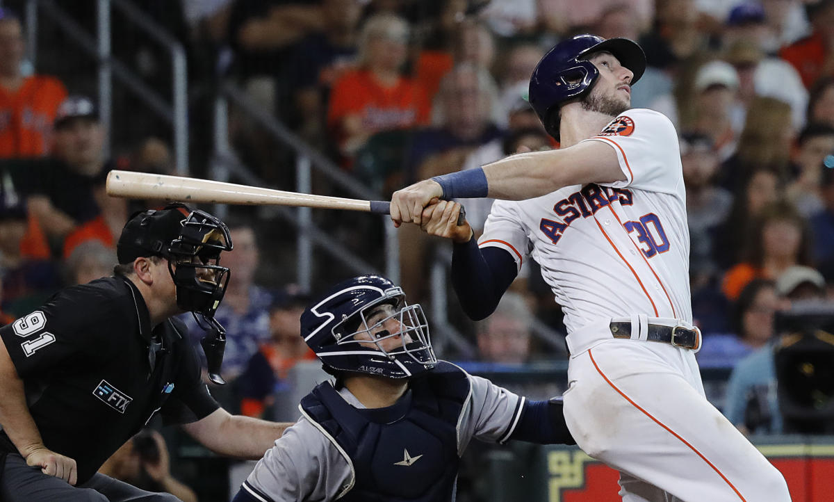 Astros Sweep Yankees In Doubleheader To Start The Second-Half Of