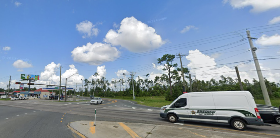 Intersection near Highway 231 and Highway 390 where a 33-year-old pregnant woman died after a two-vehicle wreck involving a prison transport van on March 23, 2024.