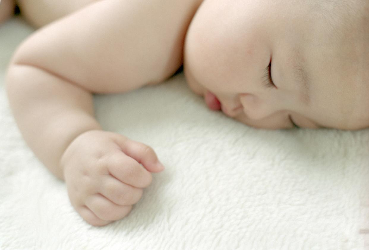 The Lullaby Trust has raised doubts about claims that baby boxes reduce the risk of SIDS [Photo: Pixabay via Pexels]