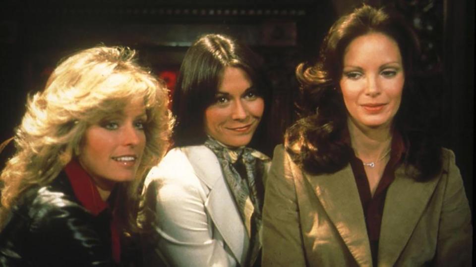 Jill Munroe (Farrah Fawcett-Majors), Sabrina Duncan (Kate Jackson), y Kelly Garret (Jaclyn Smith), las tres detectives que hicieron historia en la televisión de los 70