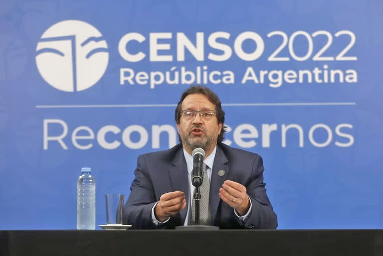 Conferencia de Marco Lavagna, Director del INDEC, para informar detalles del censo nacional