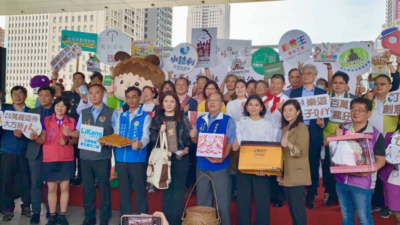 ▲中台灣七縣市，推廣旅遊精緻化及體驗生活化，邀請民眾於10月31日前到中台灣走訪各地體驗館(圖／柳榮俊攝2020.10.8)