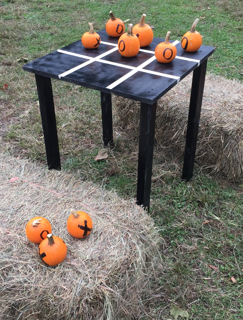 Pumpkin Tic, Tac, Toe