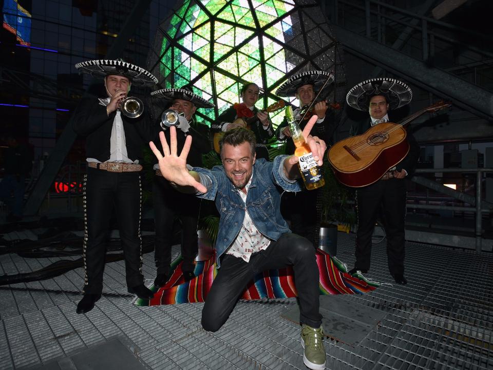 Josh Duhamel Cinco De Mayo