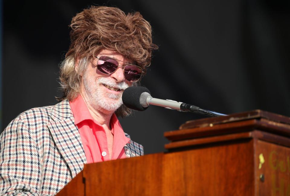 Helge Schneider machte mit einem Konzertabbruch in Augsburg Schlagzeilen. (Bild: 2020 Getty Images/Andreas Rentz)