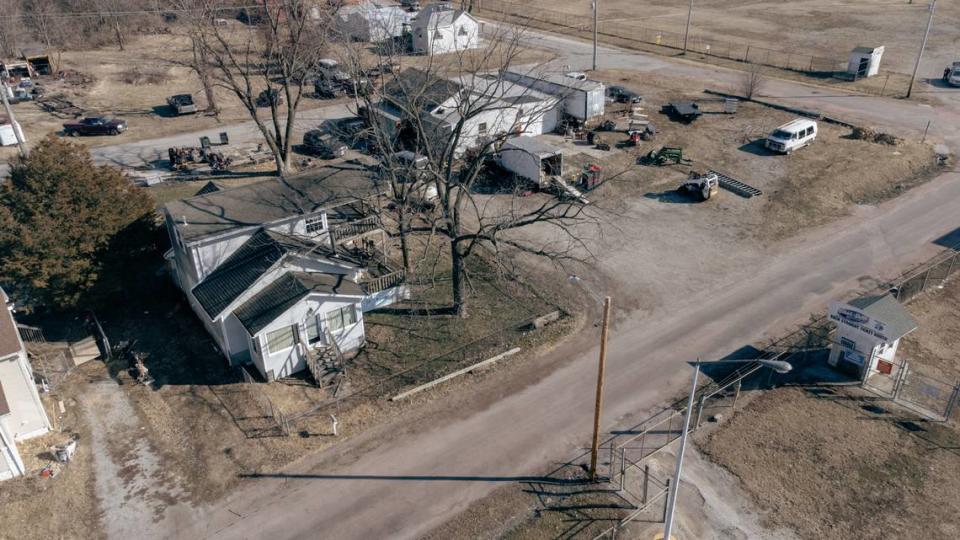 A house on South Church Street will eventually be demolished and used to expand parking at the Belle-Clair Fairgrounds & Expo Center. The county building commission is buying it for $100,000. Joshua Carter/Belleville News-Democrat