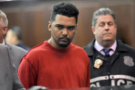 <p>Richard Rojas, of the Bronx, N.Y., appears during his arraignment in Manhattan Criminal Court, in New York, May 19, 2017. Rojas is accused of mowing down a crowd of Times Square pedestrians with his car on Thursday. (Photo: R. Umar Abbasi /New York Post via AP, Pool) </p>