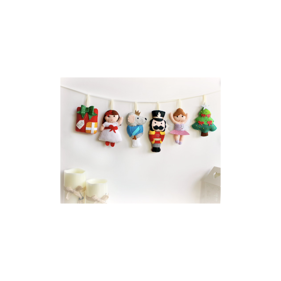 Nutcracker Garland Kit