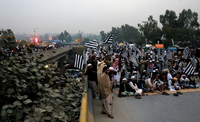 Opposition calls Freedom March to protest the government of Prime Minister Imran Khan in Islamabad