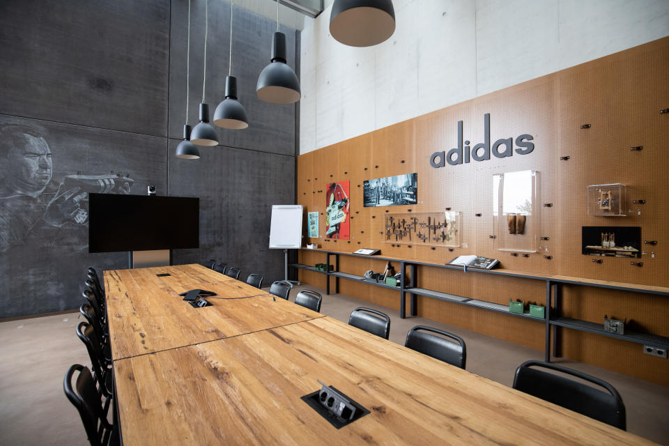 09 August 2019, Bavaria, Herzogenaurach: View into a meeting room designed as a workshop in a new office building of the sporting goods manufacturer adidas. Shortly before its 70th anniversary, Europe's largest sports group celebrated the opening of a new main building at its headquarters in Herzogenaurach. 2100 of the 57 0000 Adidas employees worldwide work in the headquarters. Photo: Daniel Karmann/dpa (Photo by Daniel Karmann/picture alliance via Getty Images)