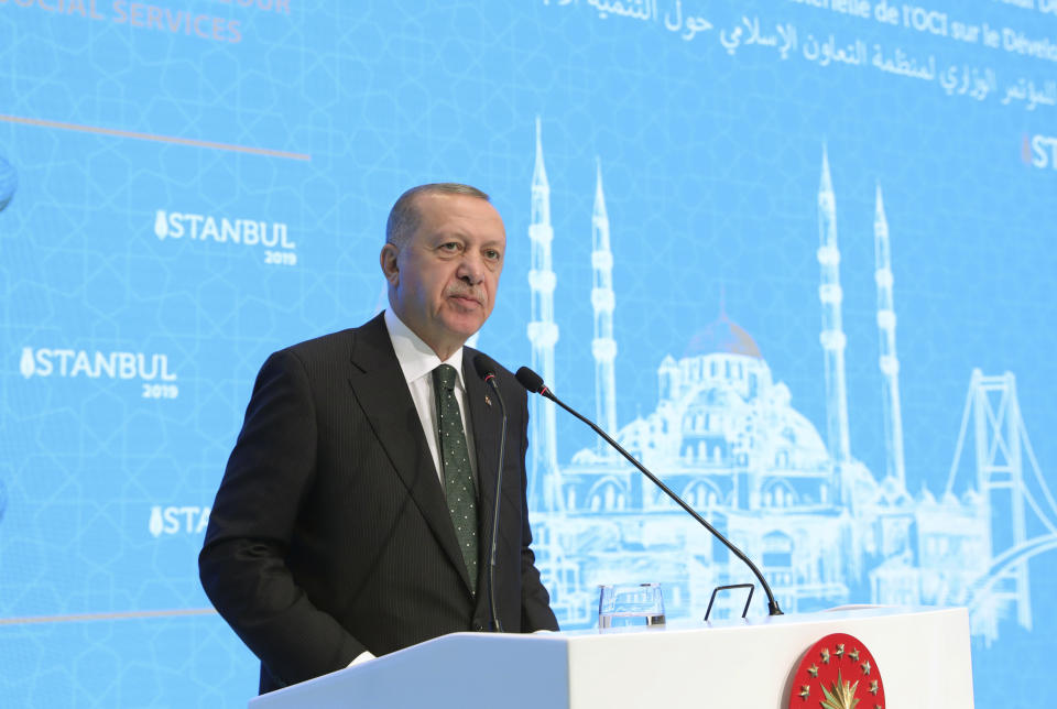 Turkey's President Recep Tayyip Erdogan speaks during a meeting of the Organization of Islamic Cooperation (OIC), in Istanbul. Monday, Dec. 9, 2019. (Presidential Press Service via AP, Pool)