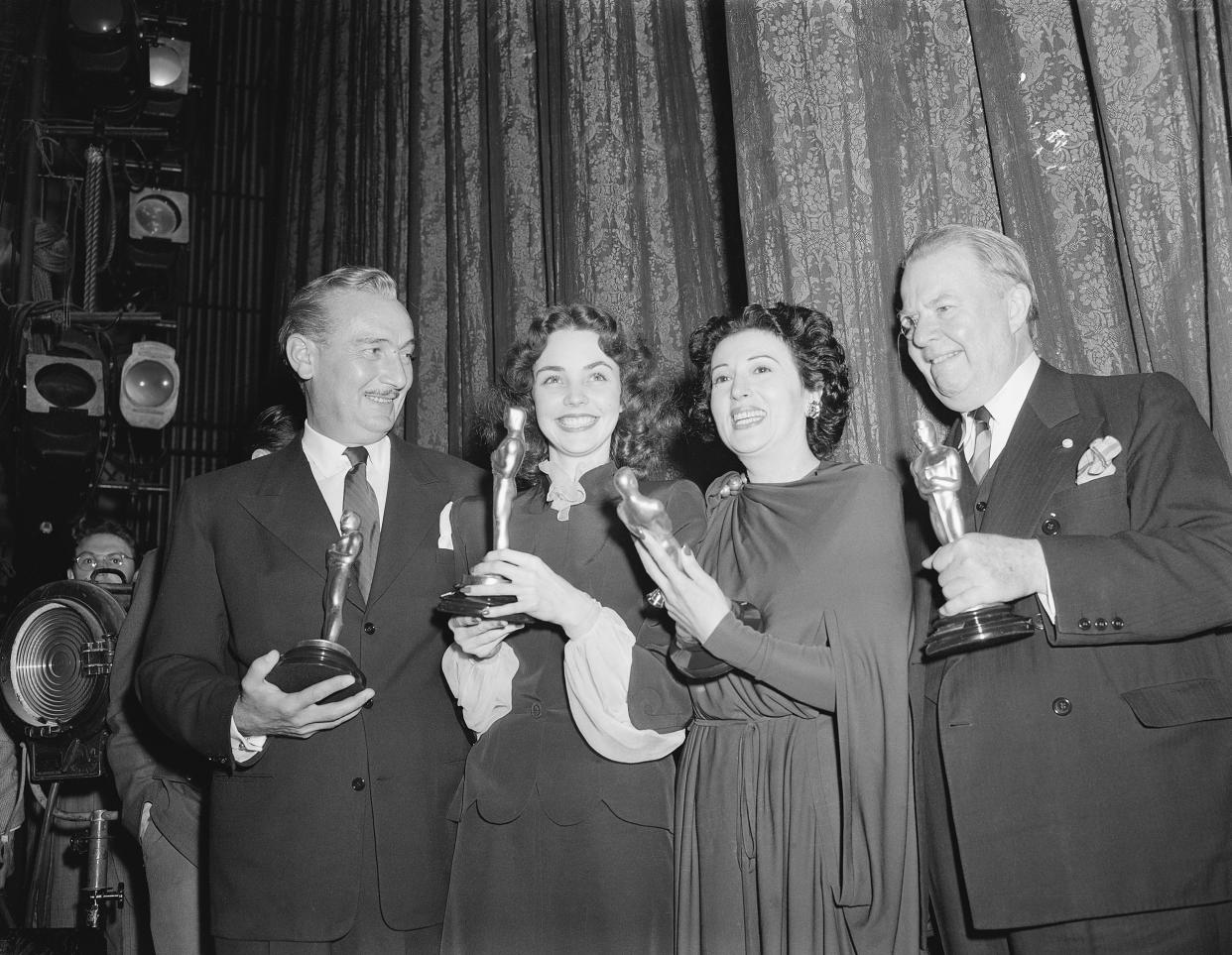 Jennifer Jones at the 1943 Oscars (Bettmann Archive)