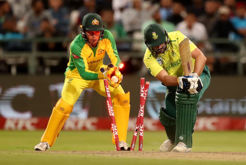 South Africa v Australia - Third T20