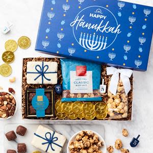 Hickory Farms Launches 2021 Holiday Gift Collection Including New Hanukkah  Gifts