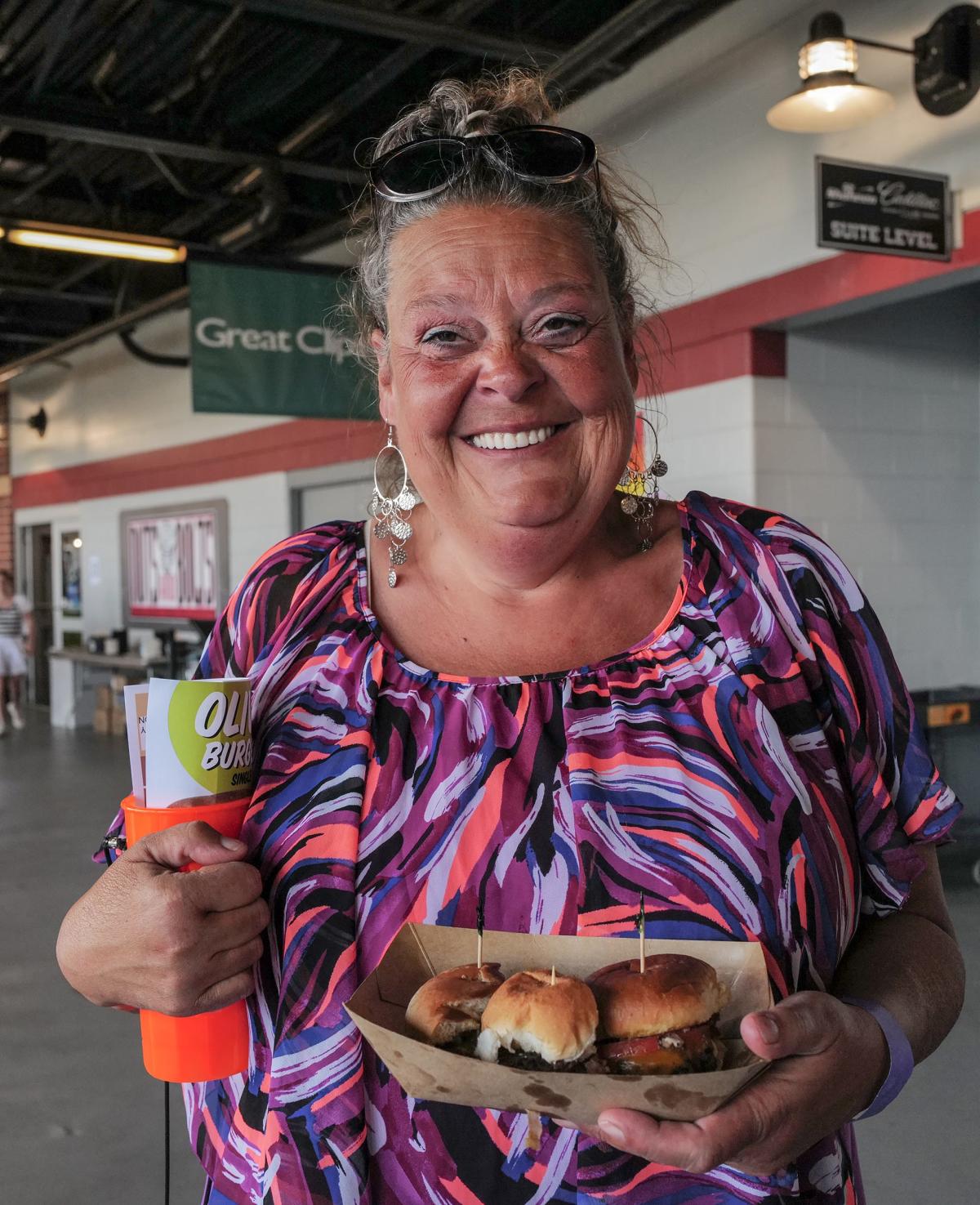 Whose olive burger is best? Fans had a hard time choosing at inaugural