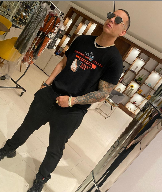 Se veía mayor en 1995? Daddy Yankee publica foto vieja y causa