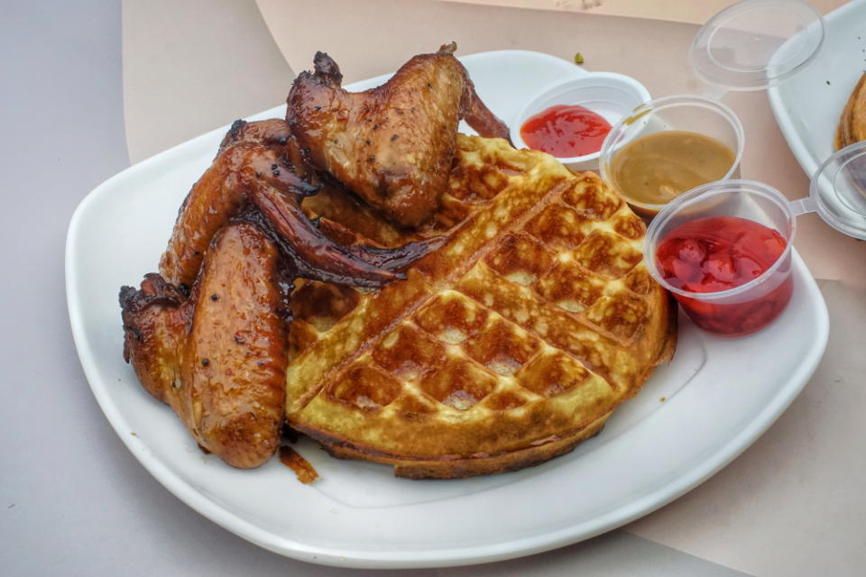 R&W chicken and waffles