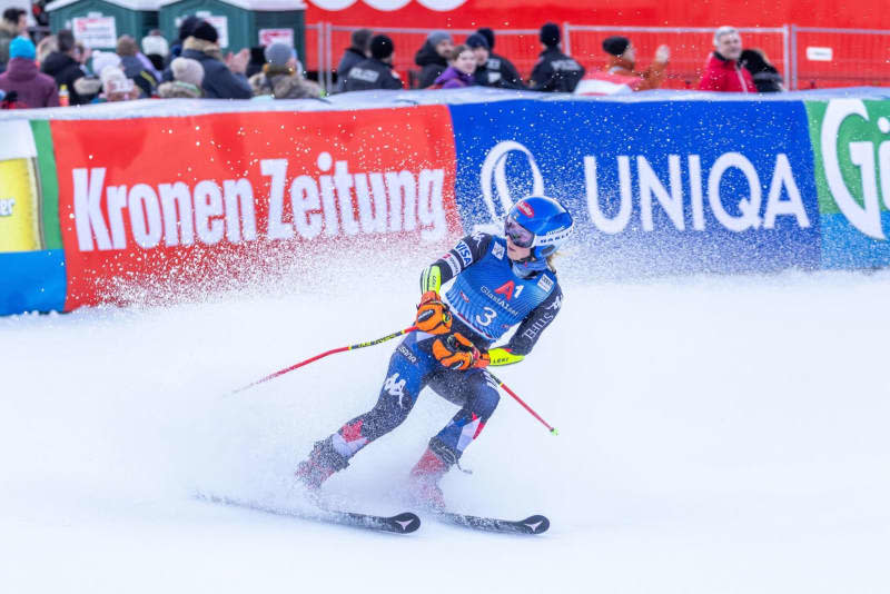 USA's Mikaela Shiffrin in action during the women's giant slalom 2nd run at the Women's Alpine Ski World Cup 2023 in Lienz. Expa/Dominik Angerer/APA/dpa