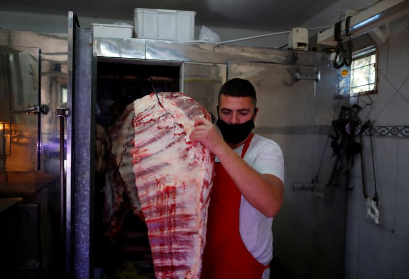 High beef prices squeeze carnivores from Buenos Aires to New Orleans