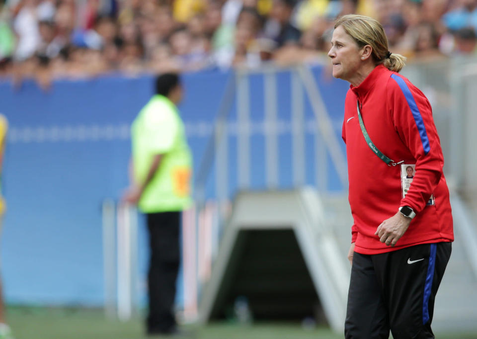 United States coach Jill Ellis give instructions to her player during a quarter-final match of the women's Olympic football tournament in Brasilia Friday Aug. 12, 2016. The United States were eliminated by Sweden after penalty shoot-out.(AP Photo/Eraldo Peres)