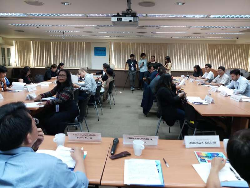 20190712-「APEC人權工作坊」12日以女性勞動人權跨國合作為題為題，邀請多國學者共同參與討論。（取自陳瑤華臉書）