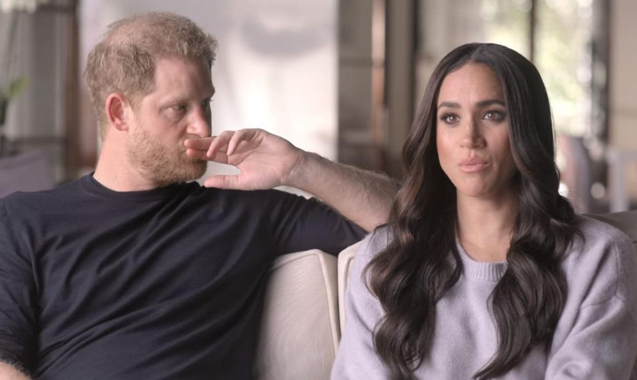 Meghan et Harry dans leur documentaire sur Netflix - Netflix