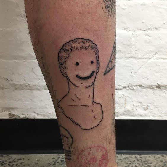 Tattoo halb halb: Erst Kunst, dann Trash