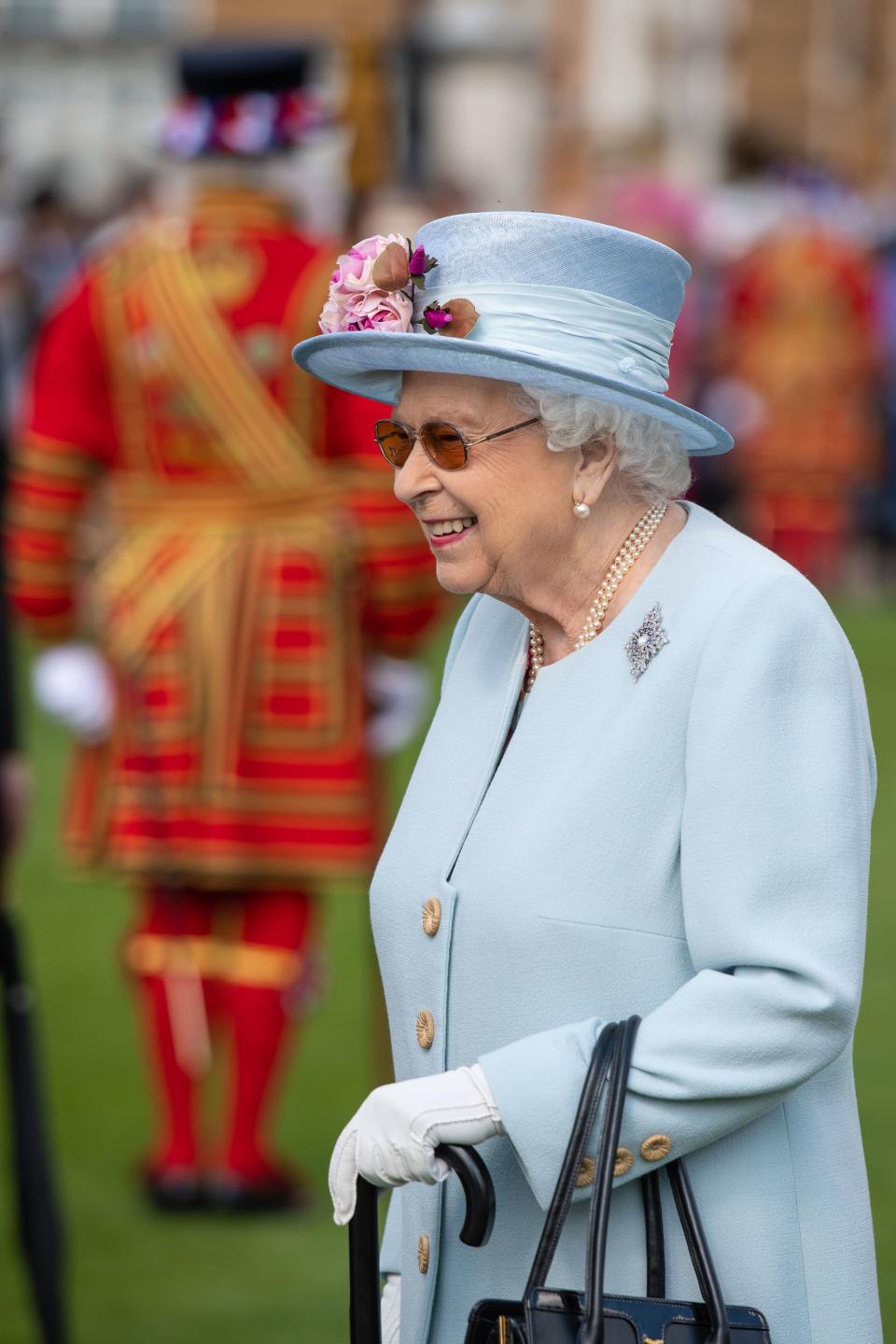 See Queen Elizabeth, Kate Middleton, and Prince William at the Queen's Annual Garden Party