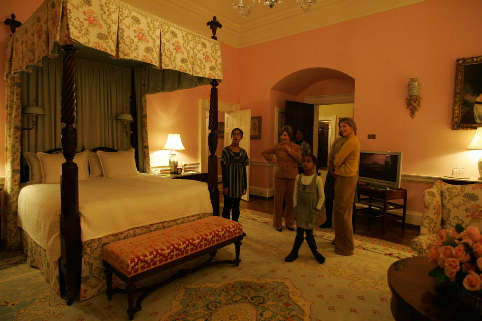 The Bush sisters helped show around a young Malia and Sasha Obama in 2008 during the transition to Barack Obama's presidency.  (Joyce N. Boghosian / White House Photo)