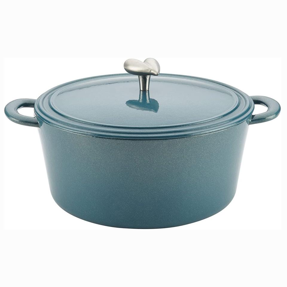 41) Cast Iron 6-Quart Enamel Dutch Oven with Lid