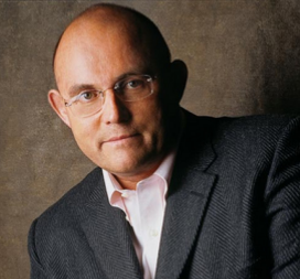 Ronan Tynan will sing on Saturday, Sept. 30, at the Hancock Adams Common in Quincy.