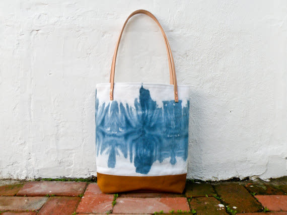 Get it <a href="https://www.etsy.com/listing/193049756/shibori-canvas-tote-bag-indigo-dye-purse" target="_blank">here</a>.