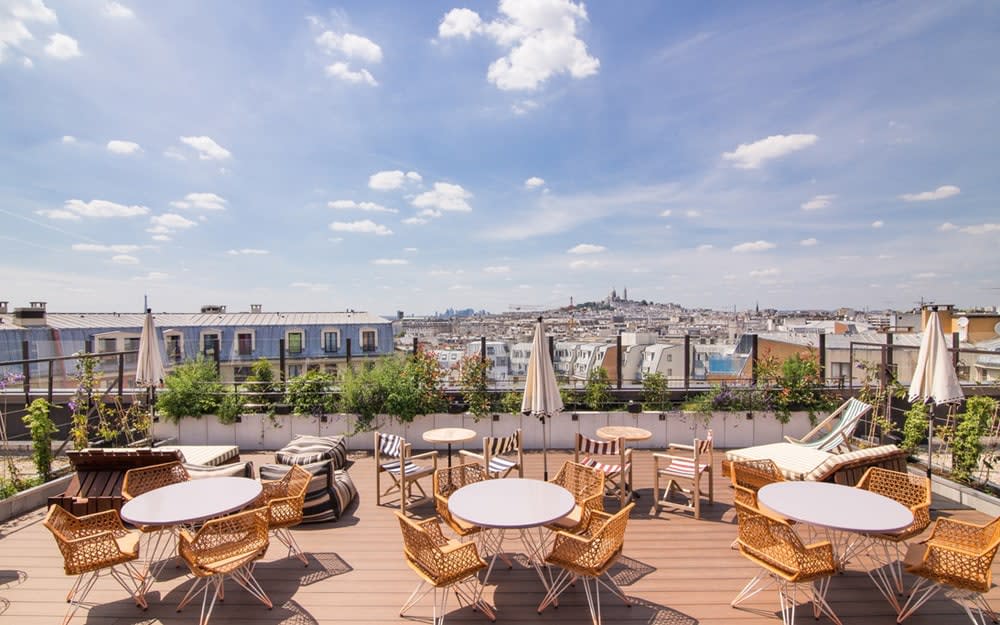 Generator Paris Hostel boasts an open-air rooftop bar.
