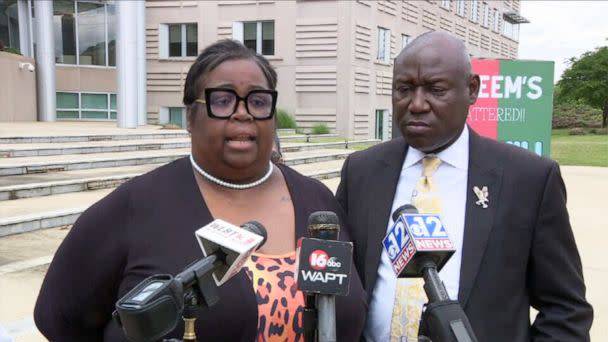 PHOTO: Ben Crump and Rasheem Carter's mom Tiffany Crump speaking at a news conference in Jackson, MS about a possible fourth set of Rasheem Carter remains. (WAPT)