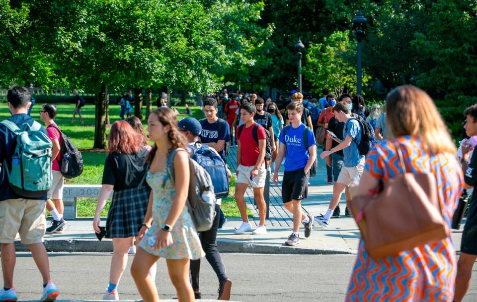 Students walk to first day of classes (FDOC) on Duke’s west campus to kick off the Fall 2021 semester.