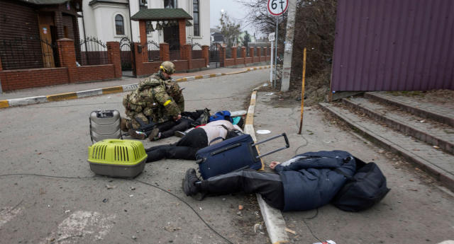 Mum and kids killed trying to flee Irpin, Ukraine