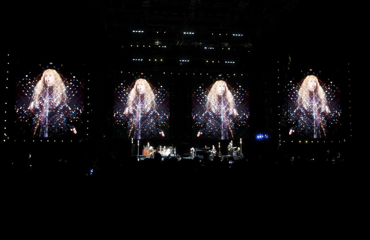 After canceling 2023 OKC concert, Stevie Nicks announces 2024 Oklahoma