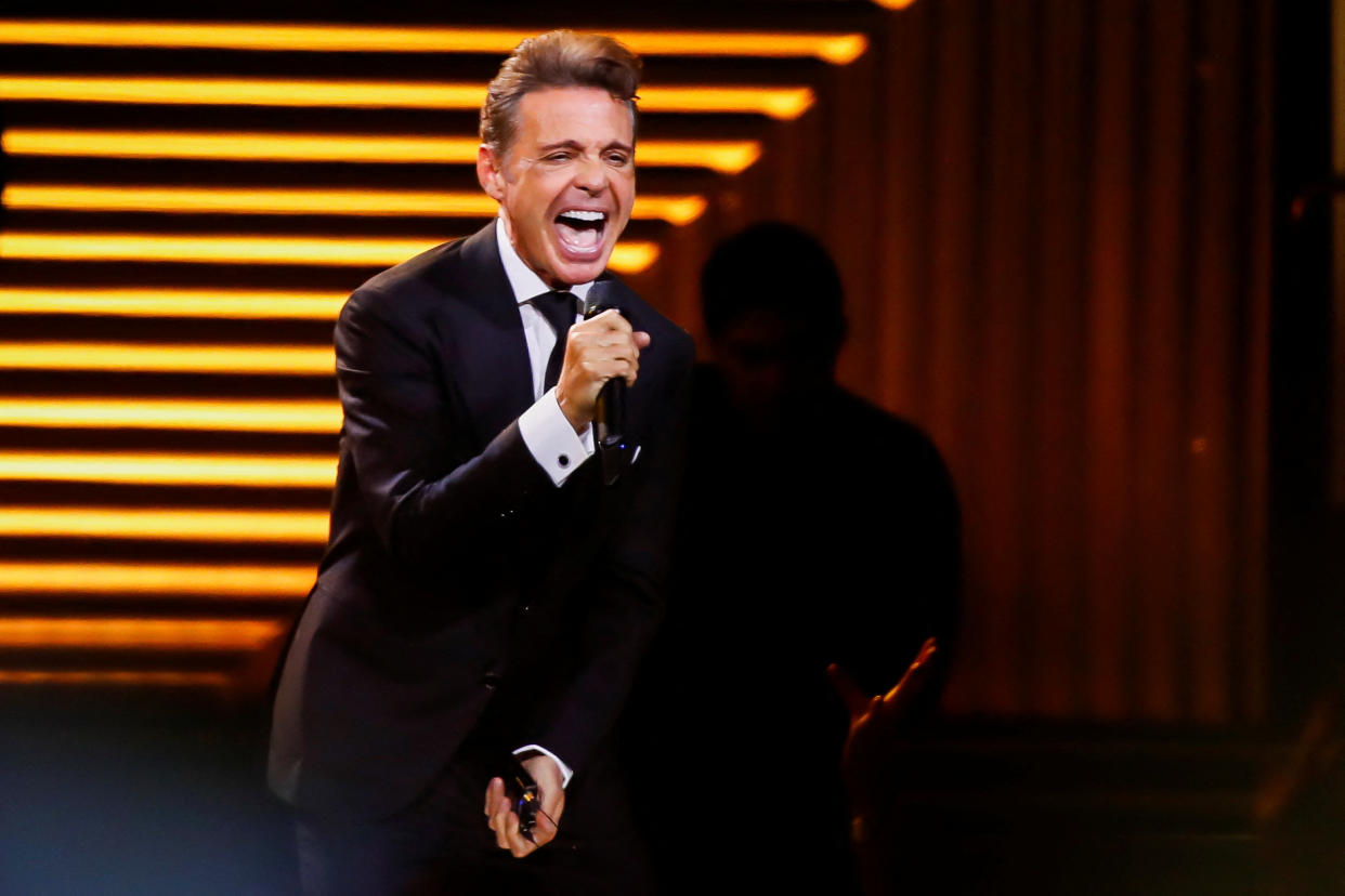 Mexican singer Luis Miguel performs during a concert at the Movistar Arena, in Buenos Aires, Argentina, August 4, 2023.  REUTERS/Agustin Marcarian