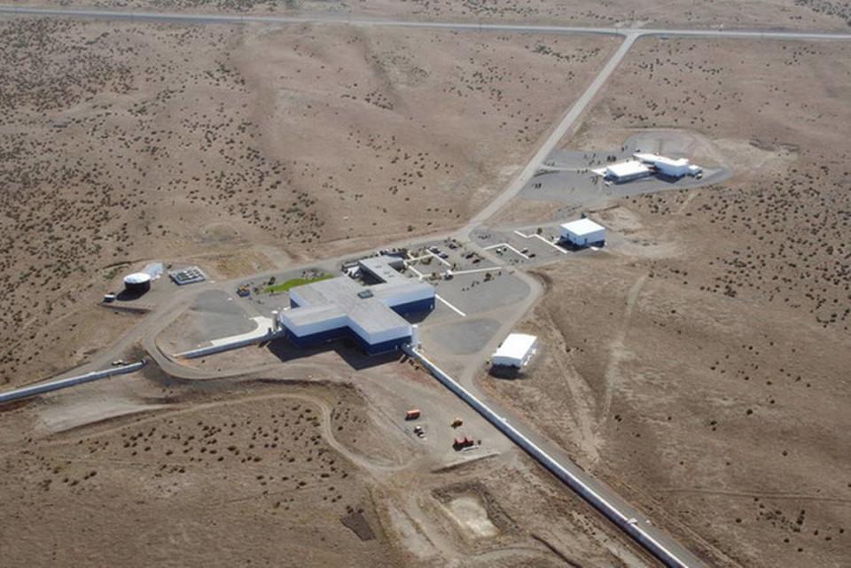 At LIGO Hanford vacuum tubes extend for 2.5 miles at right angles across previously unused Hanford site shrub steppe land near the Tri-Cities.