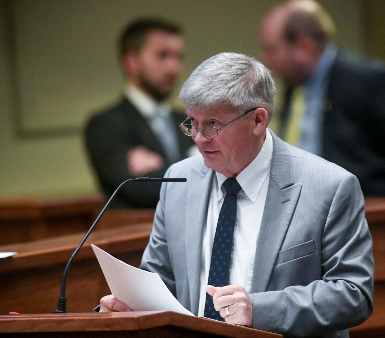 Sen. Greg Albritton speaks in the Alabama senate chamber in 2022.