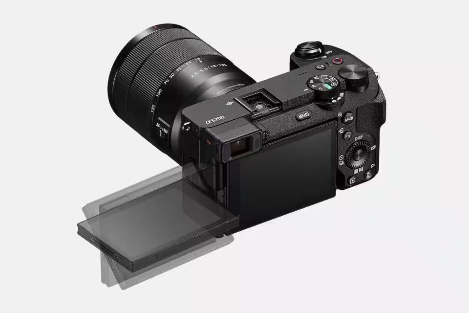Sony推出APS-C片幅新機α6700，換上更快反應快門、更輕便拍攝功能