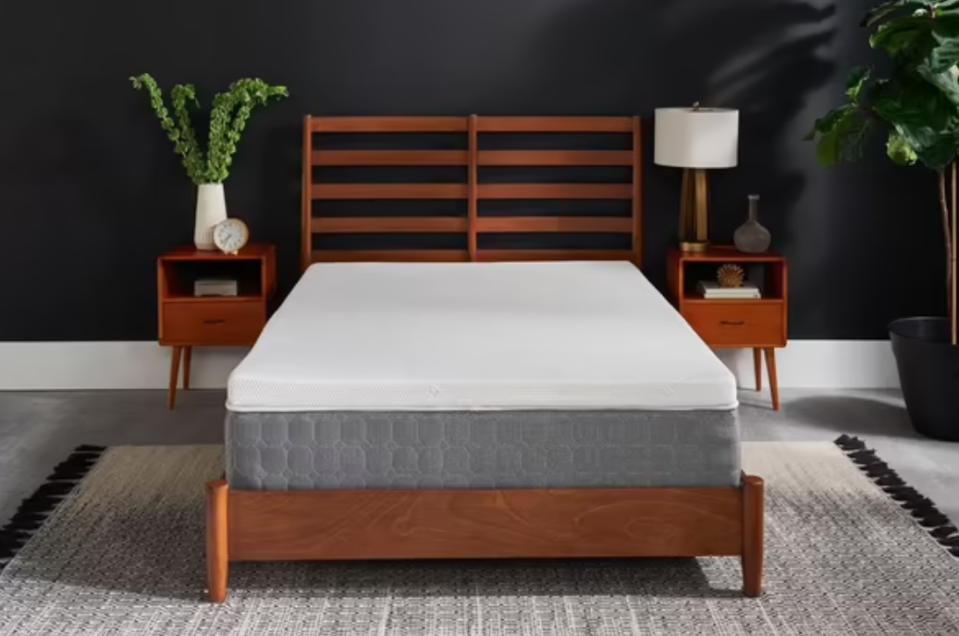 8) Tempur-Pedic Supreme Mattress Topper