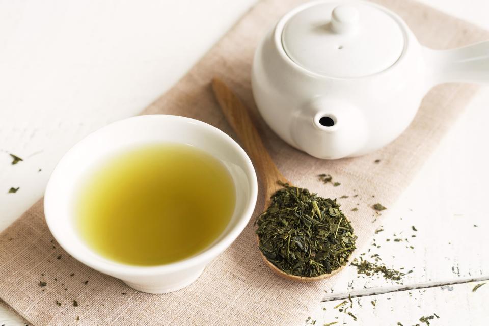 <p>Dieters swear by it to help with metabolism, but endless cups of green tea might be doing some damage.</p><p>"Tannins are one of the substances that are notorious for staining the tooth’s enamel, especially when consumed several times a day," Dr Cronin tells Be.</p><p>"Surprisingly green tea has the highest levels of tannins and excessive consumption can cause grey staining. Whereas black tea has the least staining impact and will produce a more yellow hue."</p>