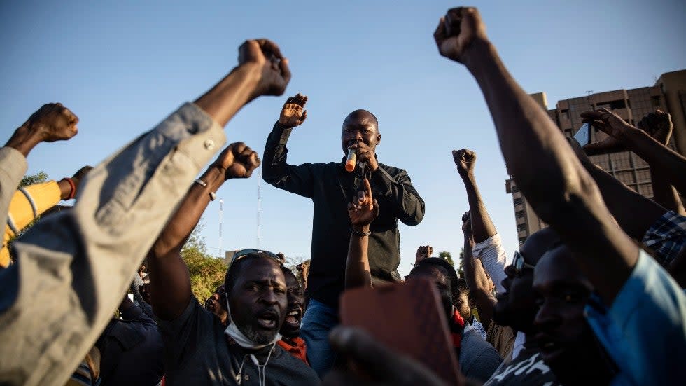 Activist Mamadou Drabo, leader of the Save Burkina Faso movement, announces that Lt. Col. Paul Henri Sandaogo Damiba has taken the reins of the country