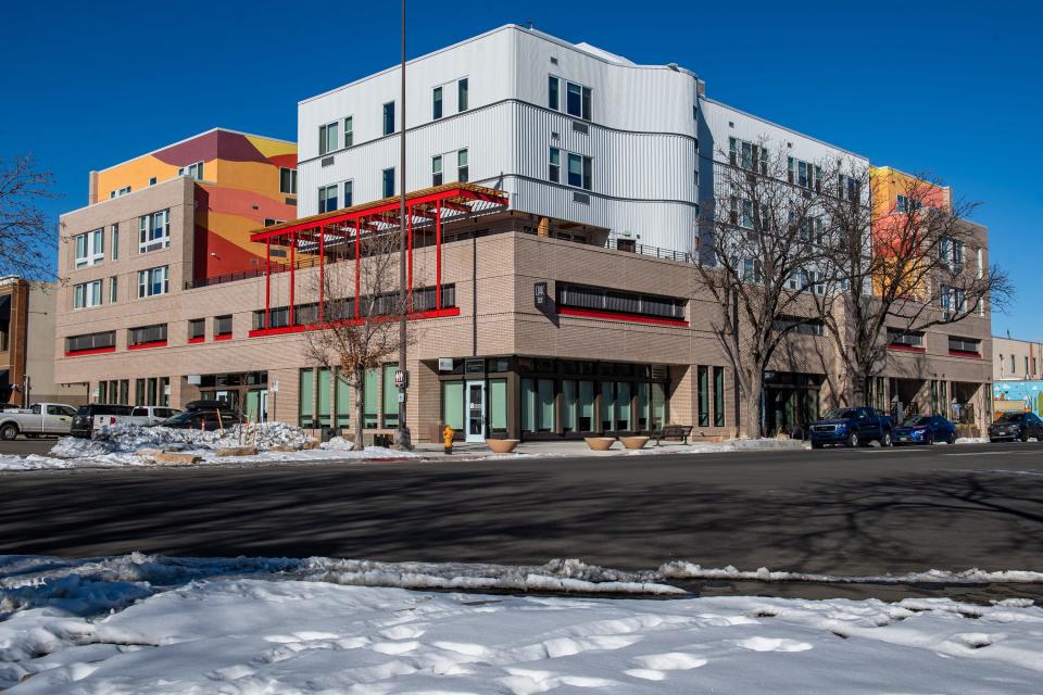 Oak 140 is a recently constructed apartment building at 140 E. Oak St. in downtown Fort Collins. The 79-unit building, a partnership between Housing Catalyst and the Downtown Development Authority, is the first low-income housing tax credit project designed for workers in downtown.