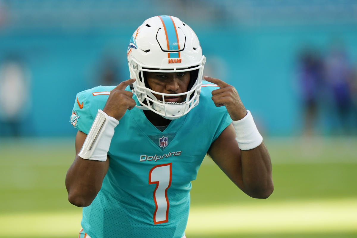 Tua Tagovailoa, Dolphins starters play in preseason loss to Jaguars