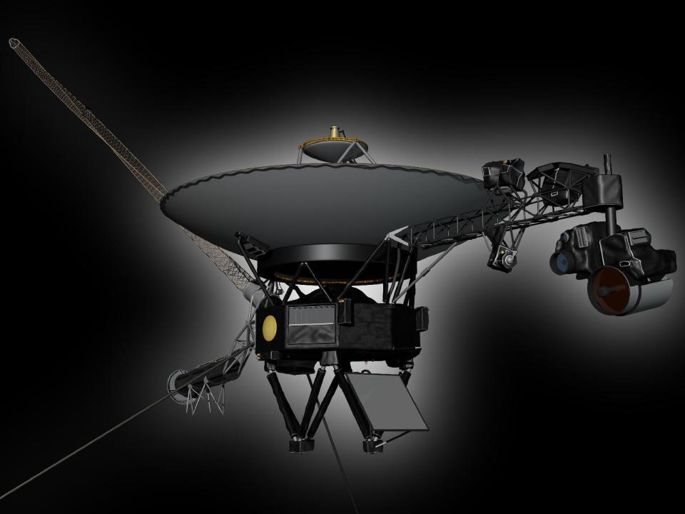 Voyager 2 spacecraft 3D model.