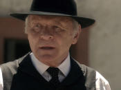 Etwas mehr fließt auf das Konto von Anthony Hopkins für seine Rolle in “Westworld”. Die HBO-Show rund um einen futuristischen Freizeitpark beschert ihm ein Gehalt von 300.000 US-Dollar pro Folge. (Bild-Copyright: INTERTOPICSLMKMEDIA-Ltd/ddp Images)