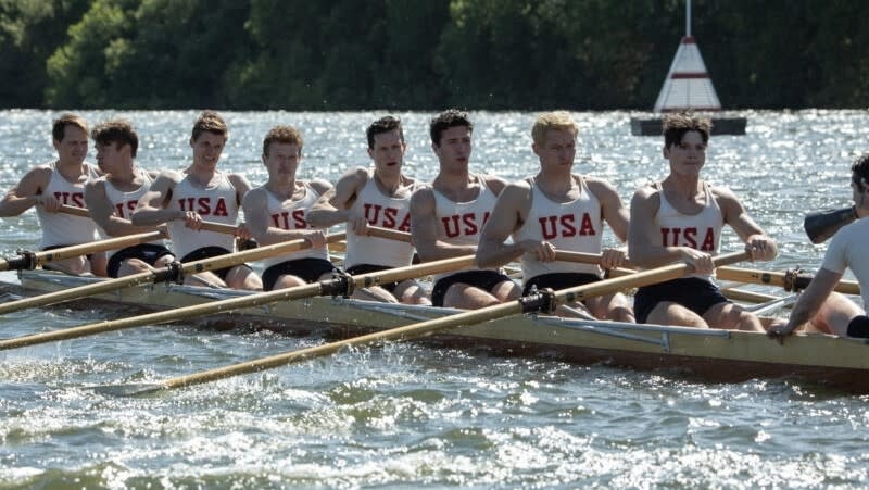 Sam Strike, Thomas Elms, Joel Phillimore, Tom Varey, Wil Coban, Bruce Herbelin-Earle, Callum Turner, Jack Mulhern and Luke Slattery in The Boys in the Boat