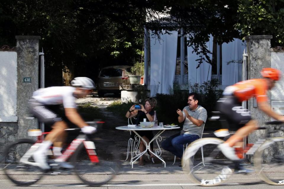 Spectators watch the riders during stage 17 between Grenoble and Meribel, Col de la Loze.